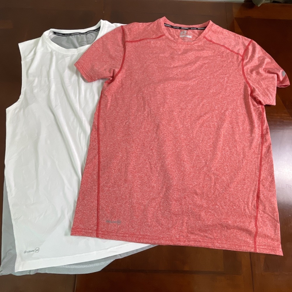 Set Of Two Russell Mens Workout Shirts Size Large
